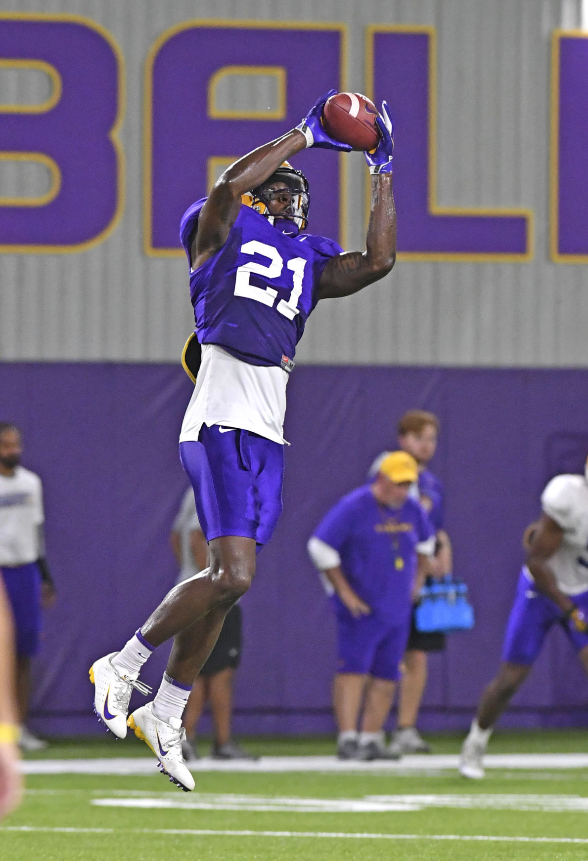 lsufootball.081519 HS 764.JPG